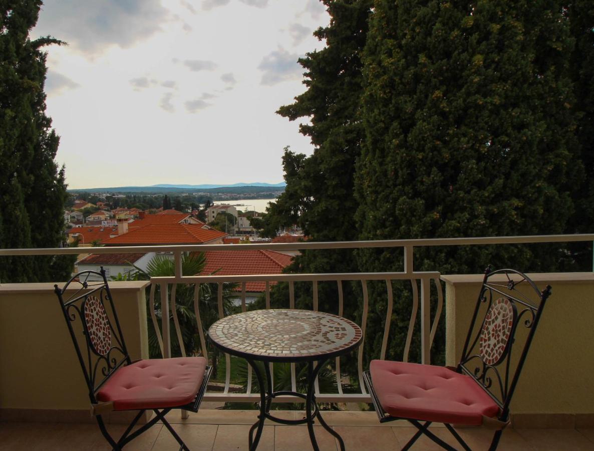Apartments Ljerka Malinska Luaran gambar
