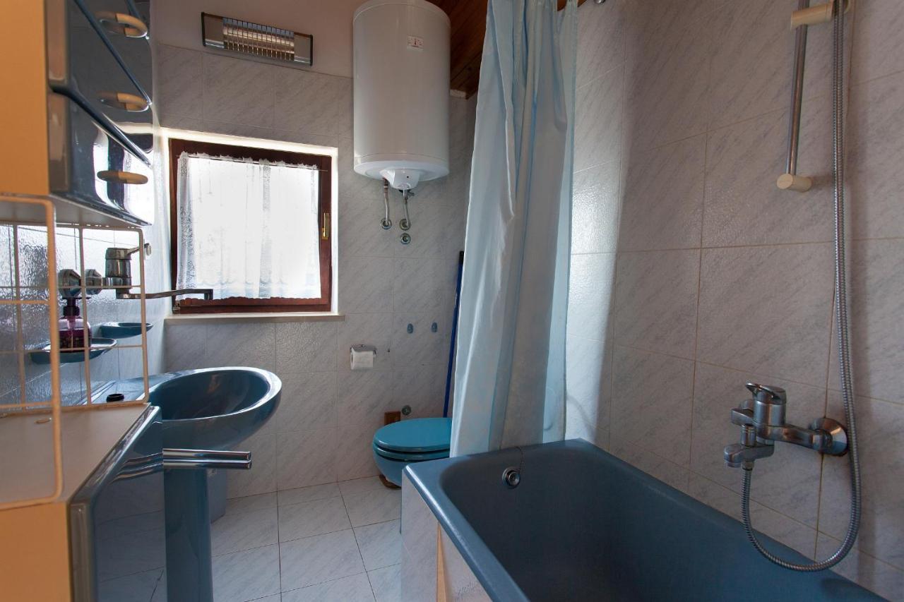 Apartments Ljerka Malinska Luaran gambar