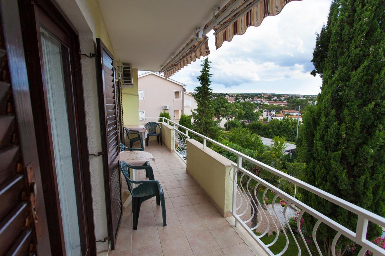 Apartments Ljerka Malinska Luaran gambar